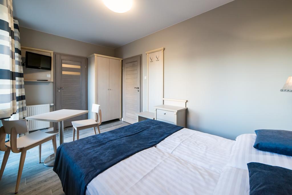 Hotel Farys à Jastrzębia Góra Extérieur photo