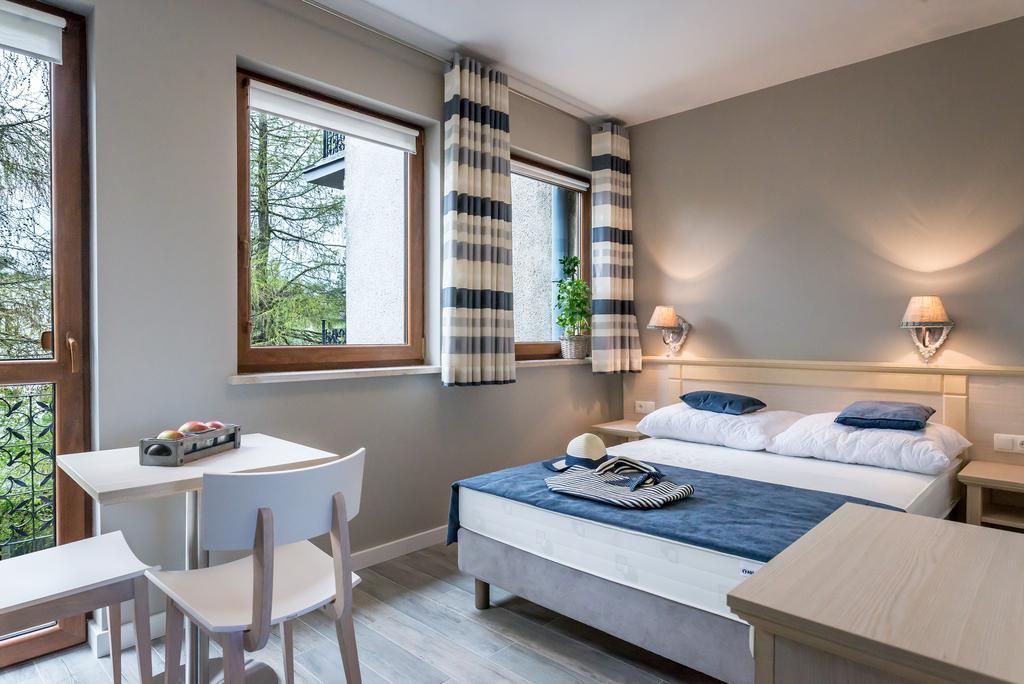 Hotel Farys à Jastrzębia Góra Extérieur photo